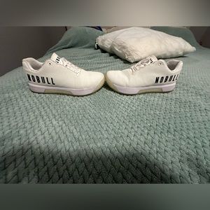 NOBULL WOMEN’S OUTWORK TRAINING SHOES.